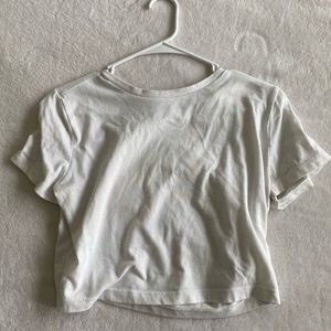 Super cute basic white tee